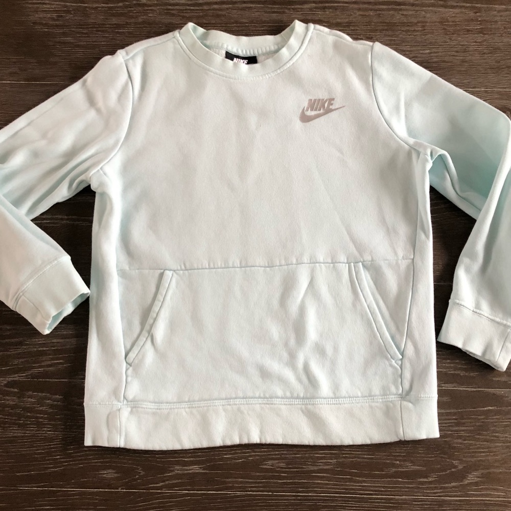 Light Mint Green Nike Sweatshirt Size Medium